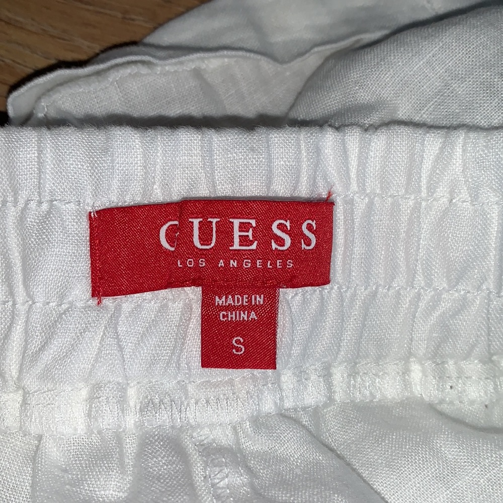 GUESS White Linen Shorts - Picture 3 of 3